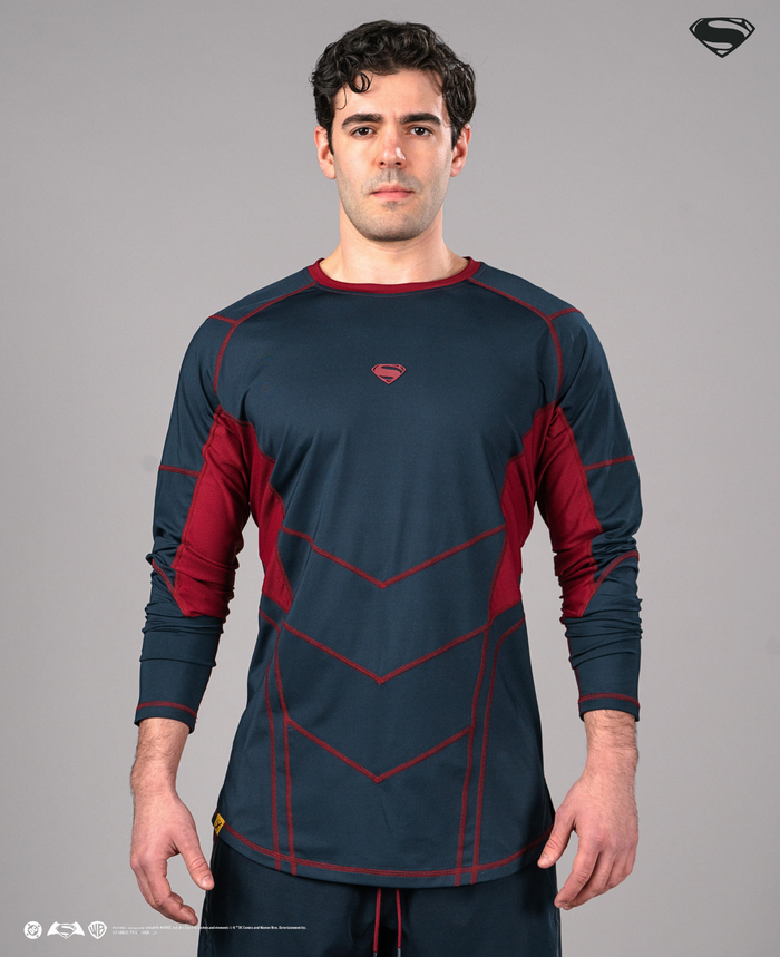 SUPERMAN Performance Long Sleeve